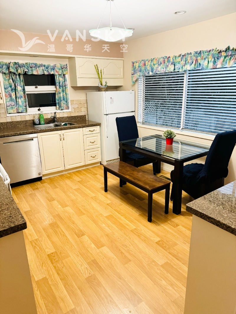 260501122937_Kitchen 1.jpg